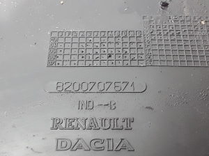 Dacia Duster (2010–2017) Batteriehalter 8200707671 - 3