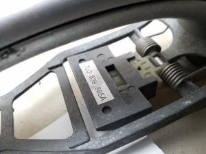 Volkswagen Touareg I (2002–2010) Rear side door exterior handle and its parts - 3