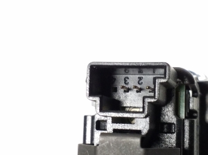Mercedes Benz E-Class W212 (2009–2015) Trunk opening switch A2129059200 - 3