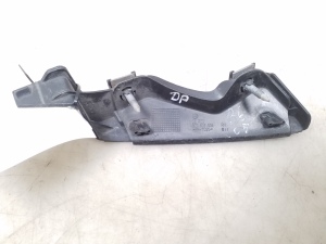  Front bumper bracket 