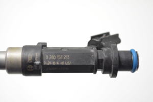 TOYOTA Auris E18 (2012–2018) Kütusepihusti 2320947010 - 2