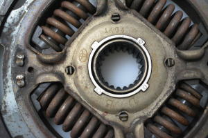 TOYOTA Auris E18 (2012–2018) Kupplungsscheibe 4K04 - 3