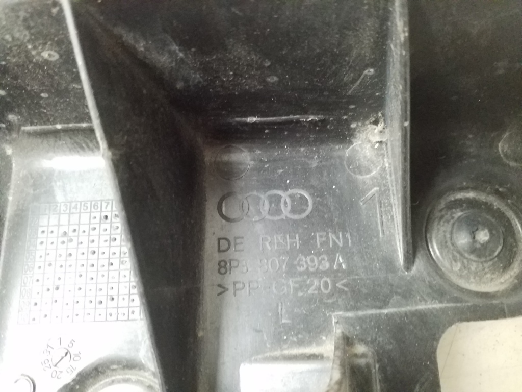 AUDI A3 8P (2003-2013) Jobb hátsó lökhárító konzolja 8P3807393A 25044256