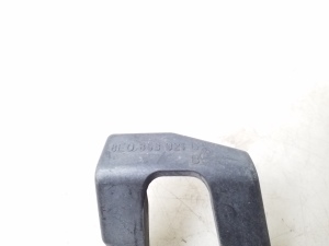  Front bumper bracket 