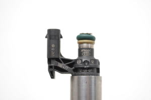 Volkswagen Golf VII (2012–2026) Fuel injector 04E906036AF - 3