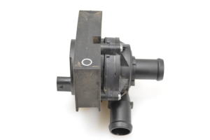 AUDI A1 GB (2018–2026) Auxiliary water pump 5Q0965567 - 4