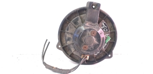 TOYOTA Corolla (2001–2007) Heizungsgebläsemotor 0 130 101 602 - 2
