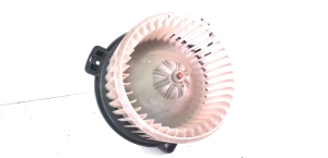 TOYOTA Corolla (2001–2007) Heizungsgebläsemotor 0 130 101 602 - 3