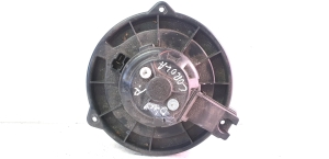 TOYOTA Corolla (2001–2007) Heizungsgebläsemotor 0 130 101 602 - 2