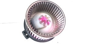 TOYOTA Hiace (1989–2004) Heater blower motor 194000-7312C - 3