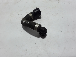 BMW 5 SERIES F11 (2010–2017) Jahutusradiaatori voolik 8515075 - 3
