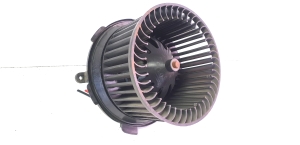 Citroen Xsara Picasso (1999–2012) Salongi puhuri mootor 64245 01 - 3
