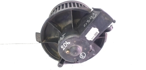 Peugeot 206 (1998–2013) Heizungsgebläsemotor 55767 - 2