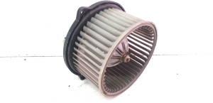 VOLVO V40 (1995–2004) Heizungsgebläsemotor 0 130 111 191 - 3