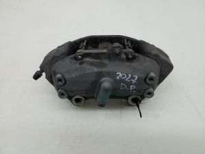  Brake caliper 