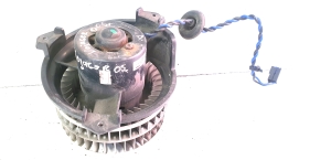 Blower motor - AV166100