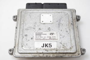 Hyundai Sonata (2004–2009) Engine control unit 3910025702 - 2