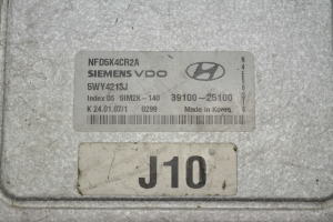 Hyundai Sonata (2004–2009) Engine control unit 3910025100 - 2