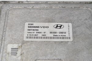 Hyundai Elantra (2006–2011) Engine control unit 3915023012 - 4
