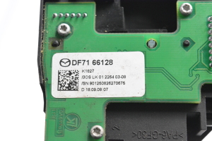 Mazda 2 (2007–2014) Windshield wiper switch DF7166128 - 2