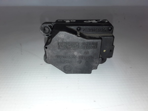 VOLVO S80 II (2006–2016) Stellmotor Heizungsklappe 31348271 - 2