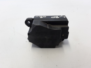 VOLVO S80 II (2006–2016) Stellmotor Heizungsklappe 31348271 - 4