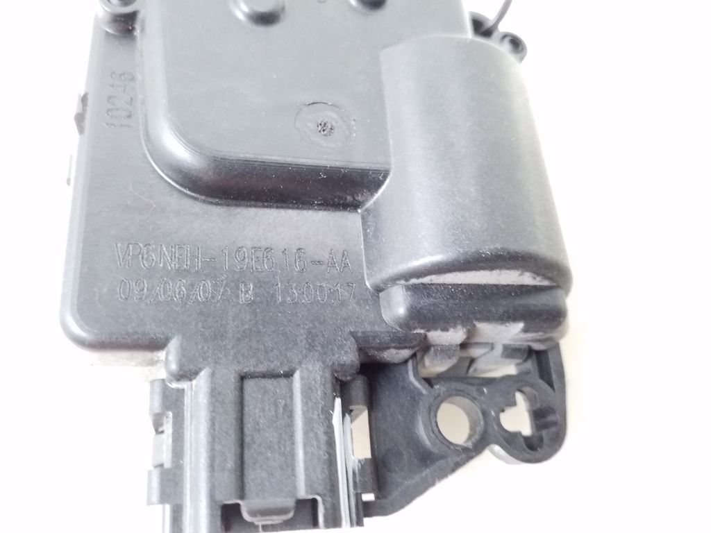 NISSAN NP300 1 generation (2008-2015) Клапаны управления внутренним подогревом VP6NEH19E616AA 25043842