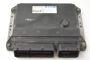 Motorsteuergerät - 8966112D70