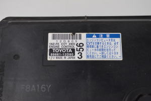 TOYOTA Corolla (2006–2012) Motorsteuergerät 8966112D80 - 3