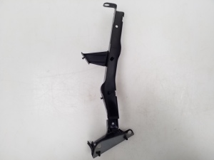 AUDI A4 B8 (2007–2016) Headlight bracket 8K0821135 - 2