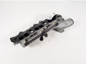  Intake manifold 