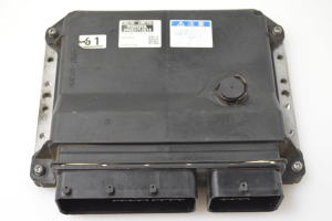 Calculateur moteur - 8966112D10