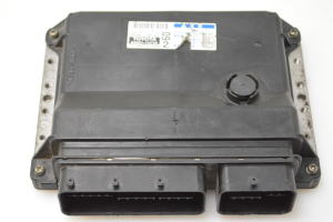 Calculateur moteur - 8966112F30
