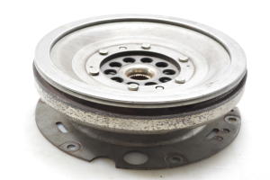  Clutch flywheel 