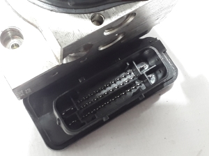 BMW 5 SERIES F11 (2010–2017) ABS Steuergerät 6856841 - 4