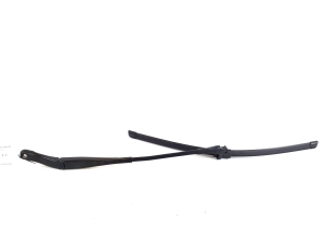   Windshield wiper blade 