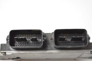 Mazda 3 (2009–2013) Engine control unit LFAD18881C - 2