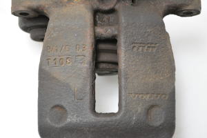  Rear brake caliper 