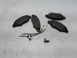 RENAULT Kangoo (1997–2009) Bremsbeläge vorne 7701206811 - 2