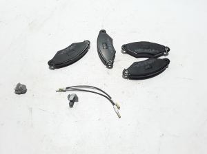 RENAULT Kangoo (1997–2009) Bremsbeläge vorne 7701206811 - 3