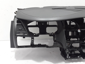 RENAULT Latitude (2010–2017) Armatuurlaud 681008791R - 2