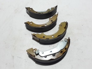RENAULT Kangoo (2008–2020) Tagumised piduriklotsid 7701207555 - 3