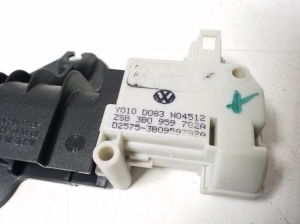 AUDI A6 ALLROAD C6 (2004–2011) Verschluss des Tankdeckels 3B0959782A - 4