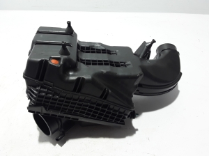 RENAULT Latitude (2010–2017) Luftfiltergehäuse 8200792661 - 2