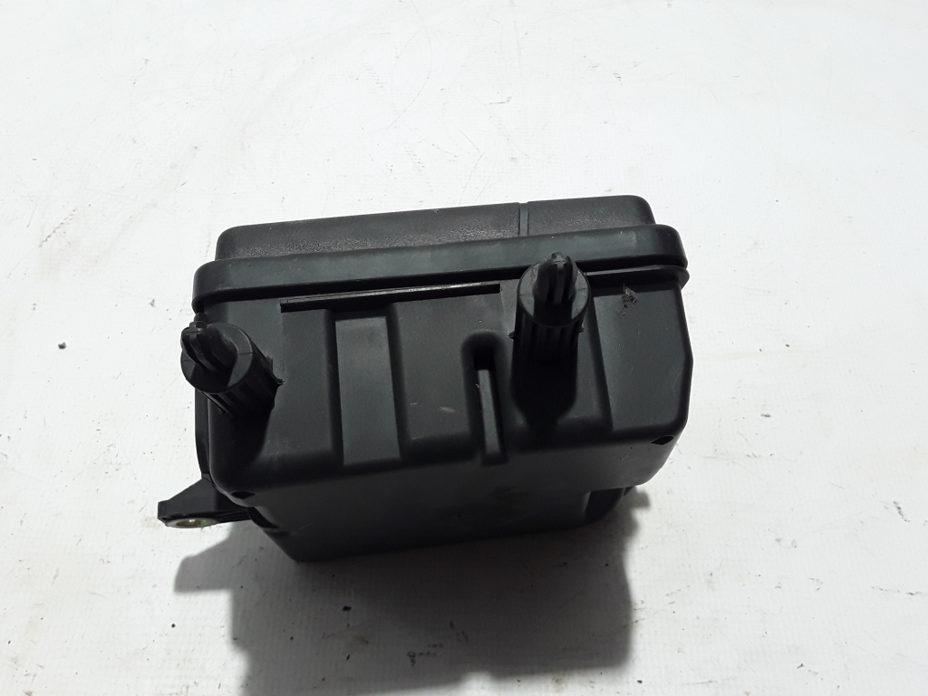 RENAULT Latitude 1 generation (2010-2020) Fuse Box Holder 284B10001R 22426059