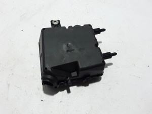 RENAULT Latitude (2010–2017) Kaitsmeploki hoidik kapoti all 284B10001R - 2