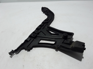  Rear bumper bracket 