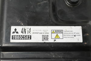 Mitsubishi Outlander (2006–2012) Motorsteuergerät 1860C582 - 3