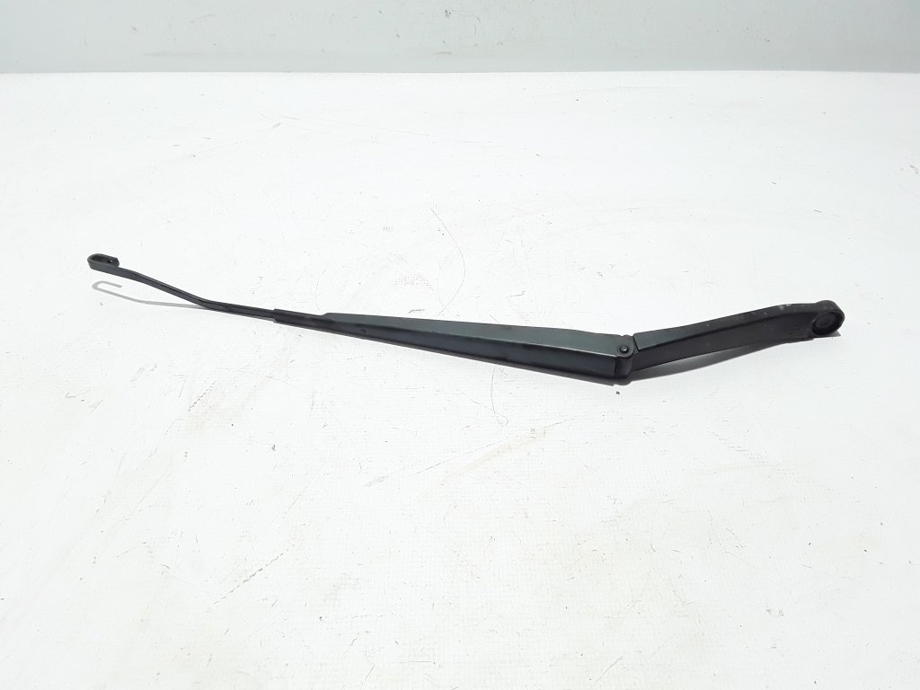 RENAULT Latitude 1 generation (2010-2020) Front Wiper Arms 288812832R 22426021