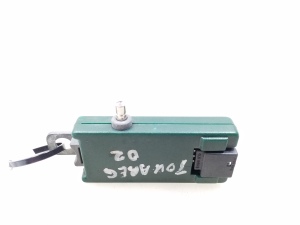Volkswagen Touareg I (2002–2010) Antenas pastiprinātājs 7L6035577C - 3